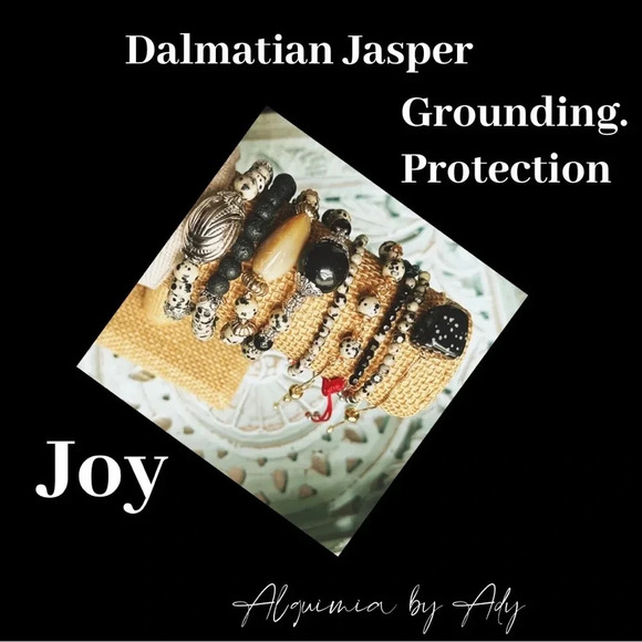 Alquimia Dalmatian Stone Bracelet with Gold Accents - Picture 6 of 7